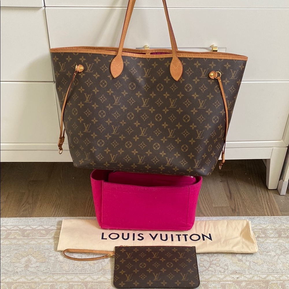 Louis Vuitton Neverfull